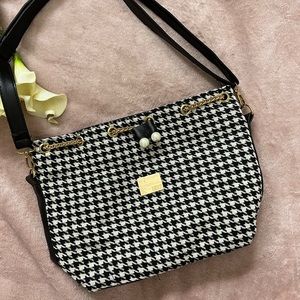 Pleaded Tote| Black and White purse| Medium/Large Bag